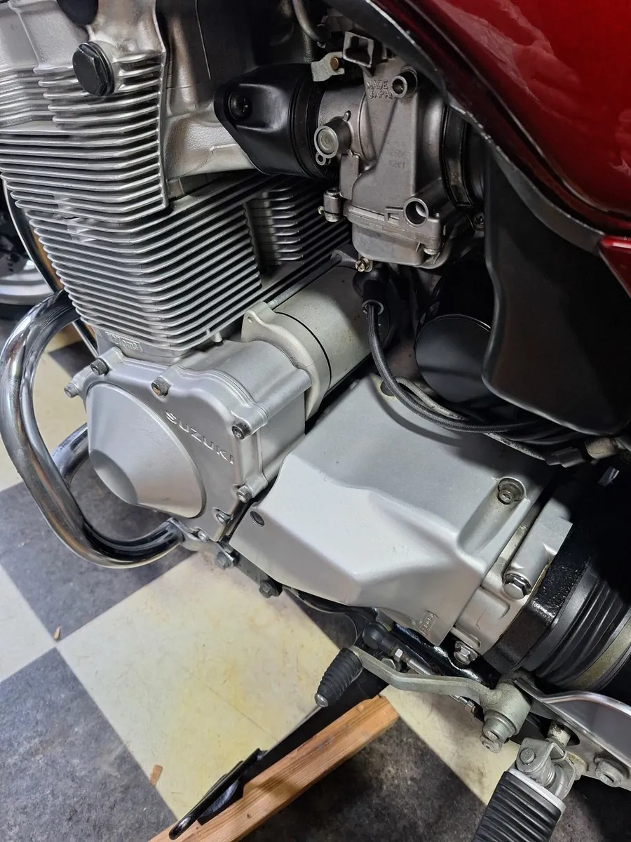 Suzuki GSXR 1100G - Image 2