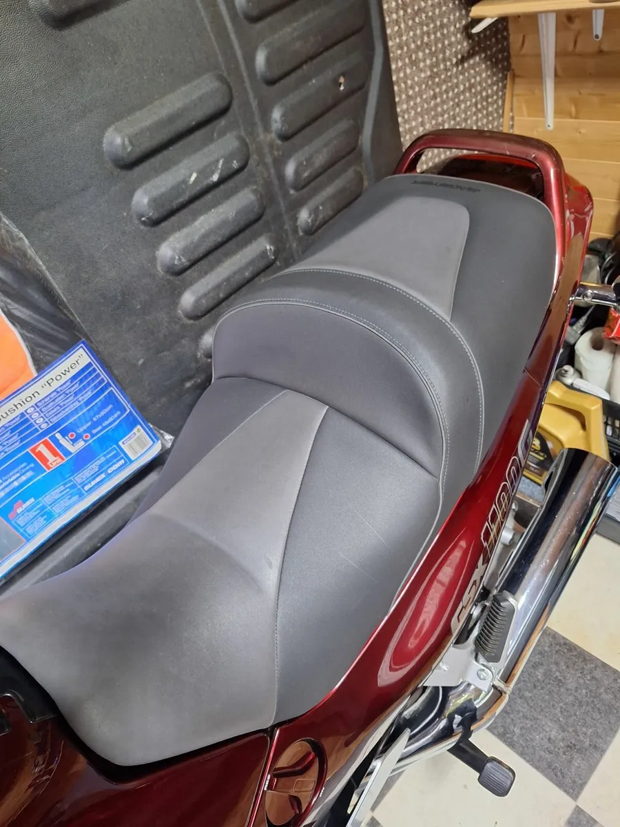 Suzuki GSXR 1100G - Image 4