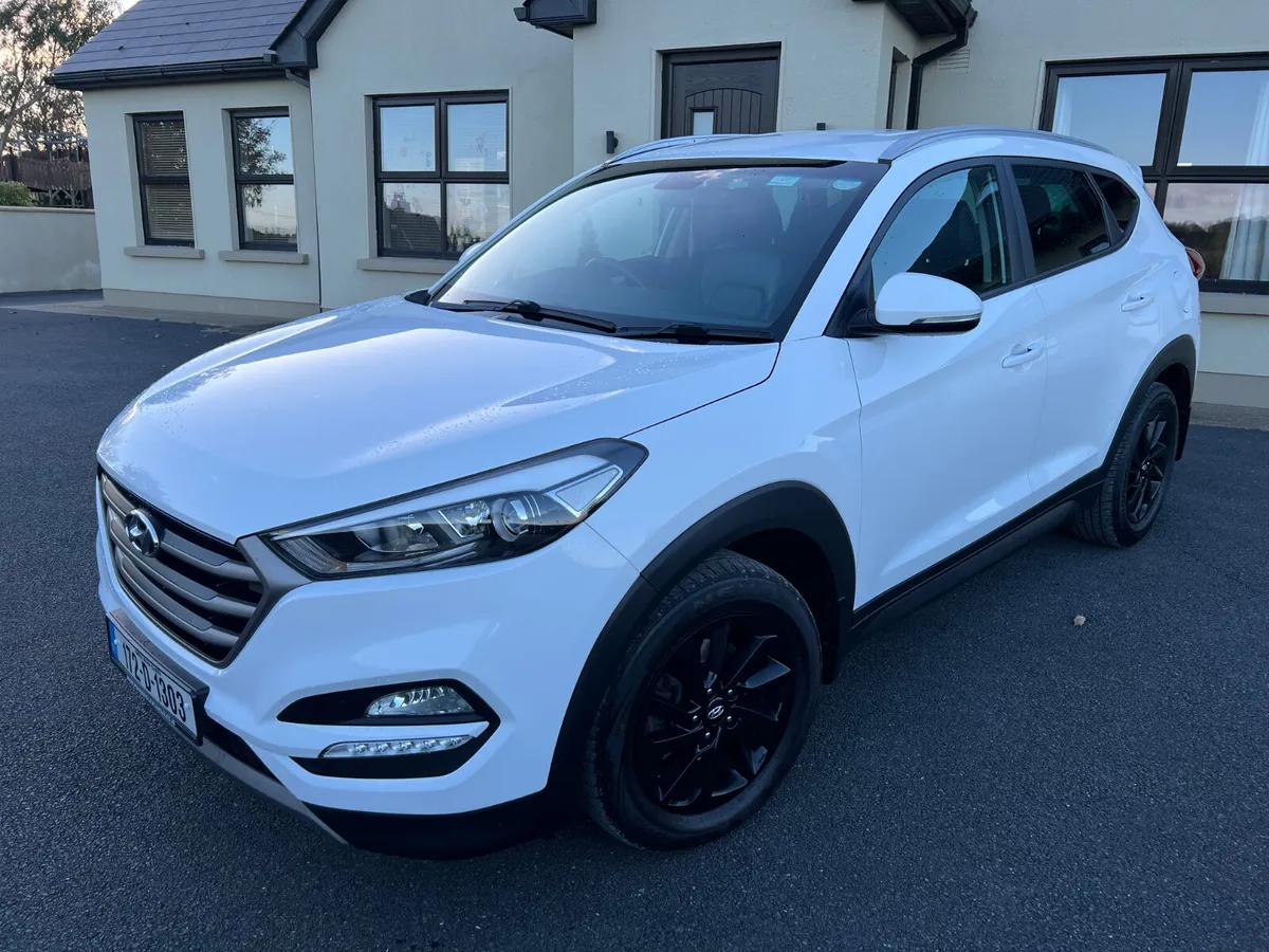 2017 Hyundai Tucson 1.7 Diesel Executive NCT 02/27 - Image 2