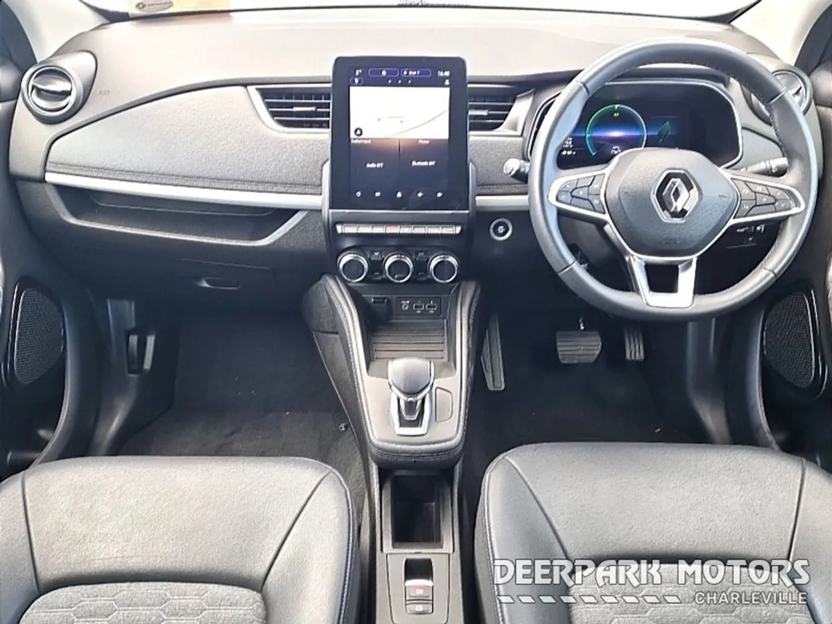 Renault Zoe R135 Z.E 50 GT Line CCS Rapid Charge - Image 2