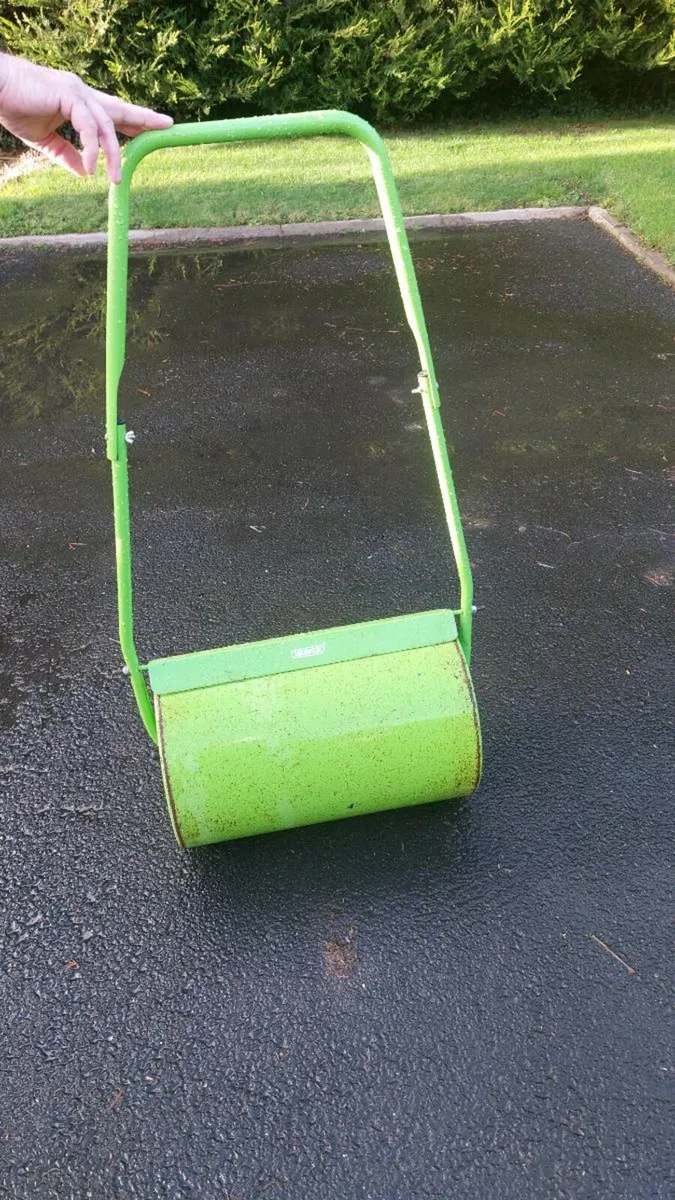 Garden roller - Image 1