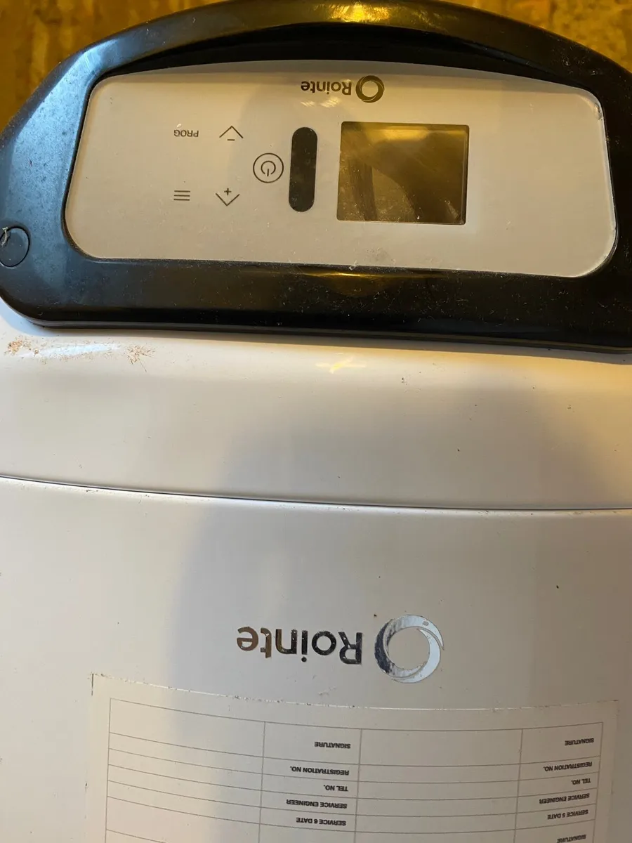 Rointe Water heater - Image 1