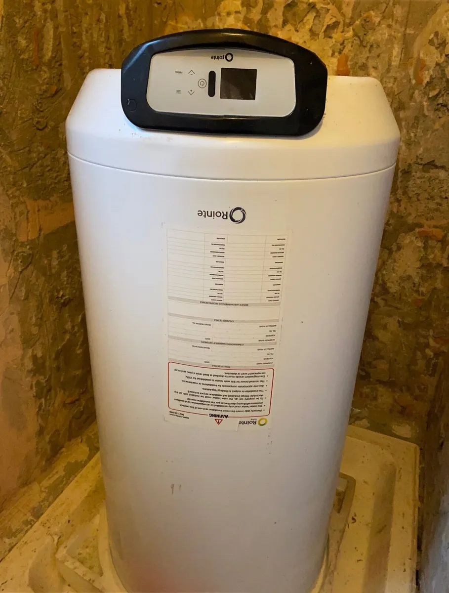 Rointe Water heater - Image 3