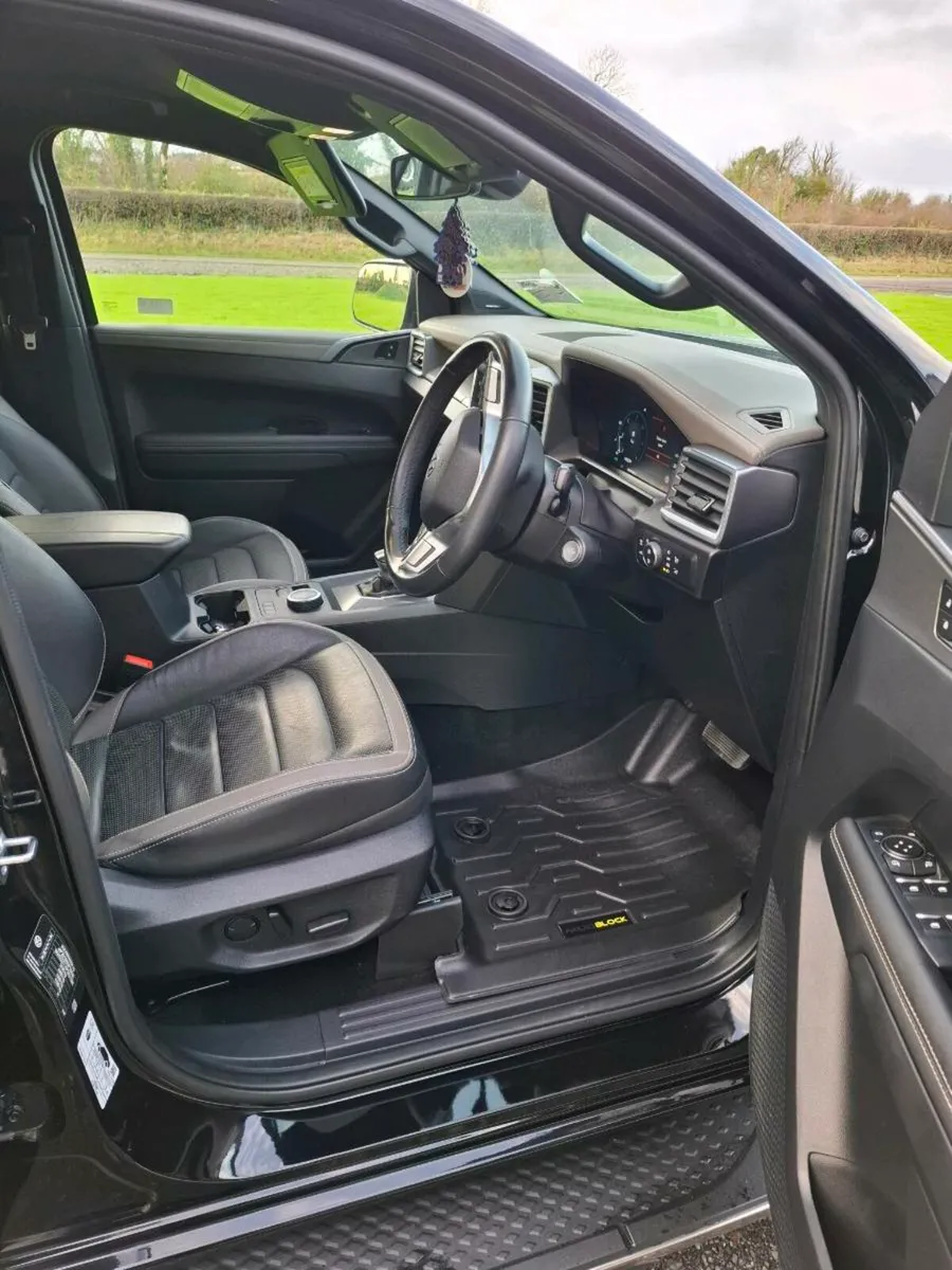 VW AMAROK V6 AVENTURA - Image 3