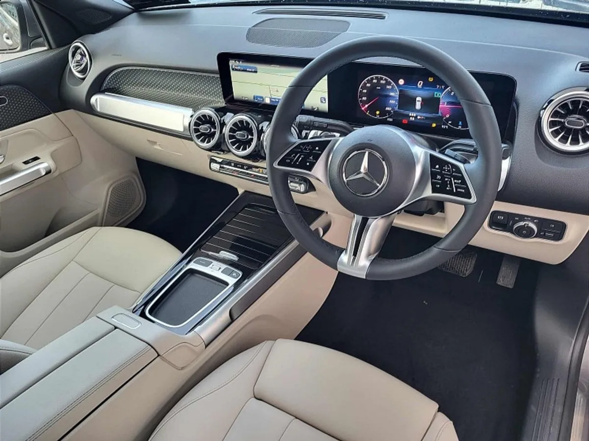 Mercedes-Benz GLB- Class Glb200d Progressive Line - Image 2