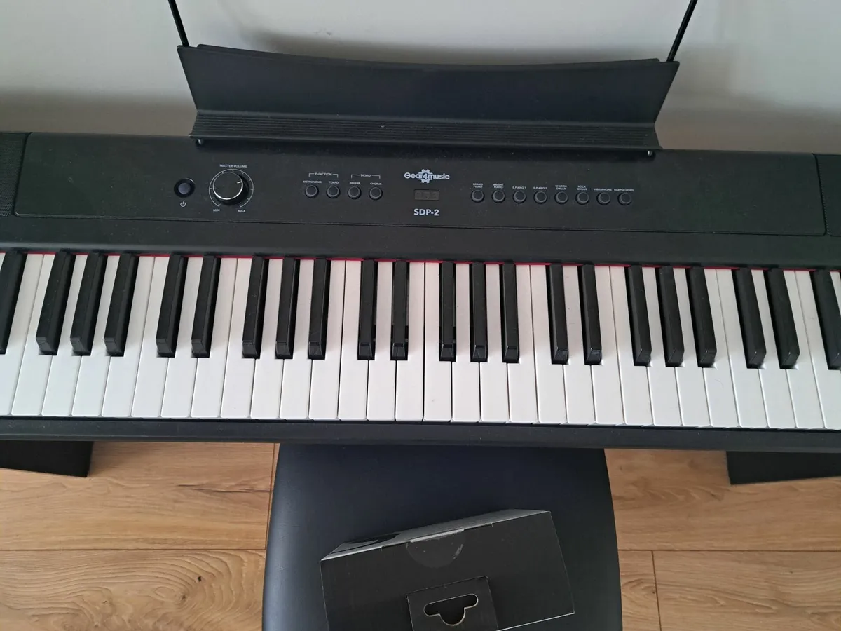 Brand New Gear4music SDP-2 Digital Piano Bundle - Image 3