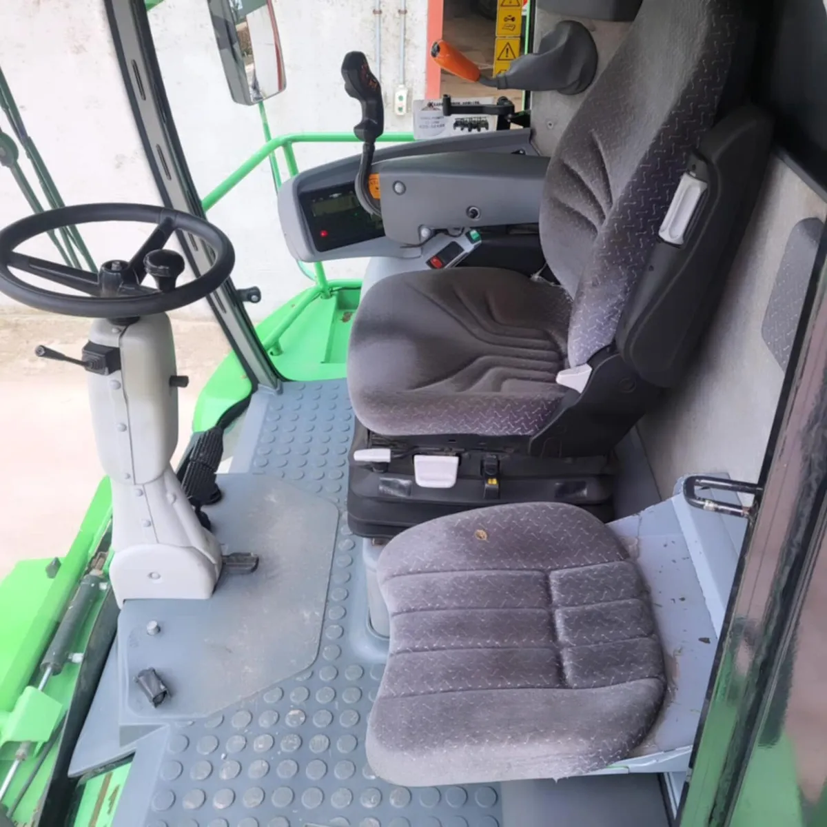 Deutz 5695HTS 2009 Balance - Image 2