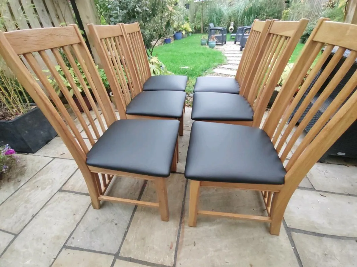 Kitchen dining table - Image 3