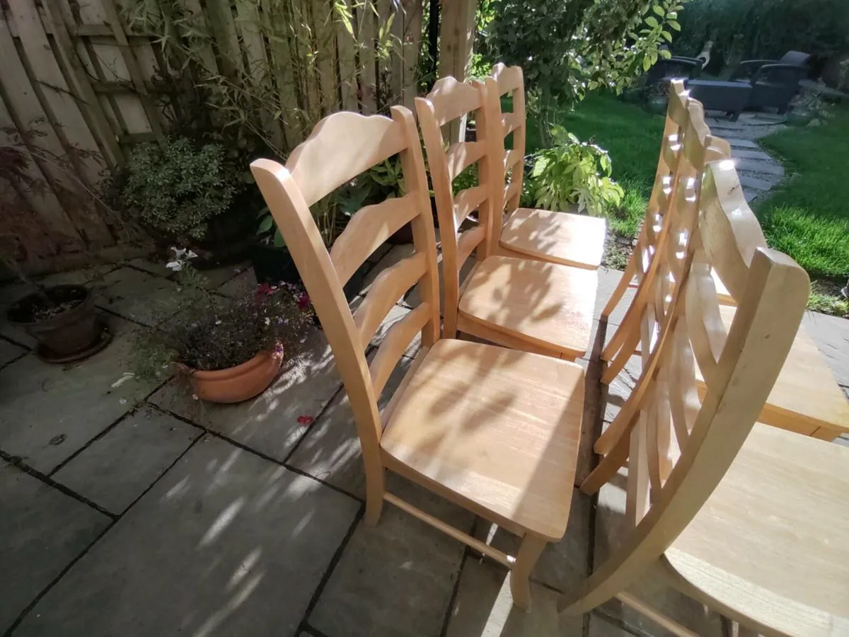 Kitchen dining table - Image 4
