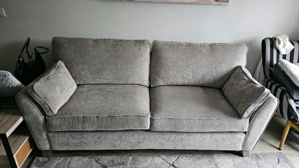 3 seater **silver grey** - Image 1