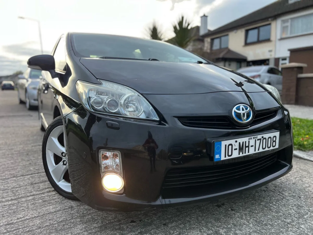 Toyota Prius 1.8 hybrid (NEW NCT) - Image 1