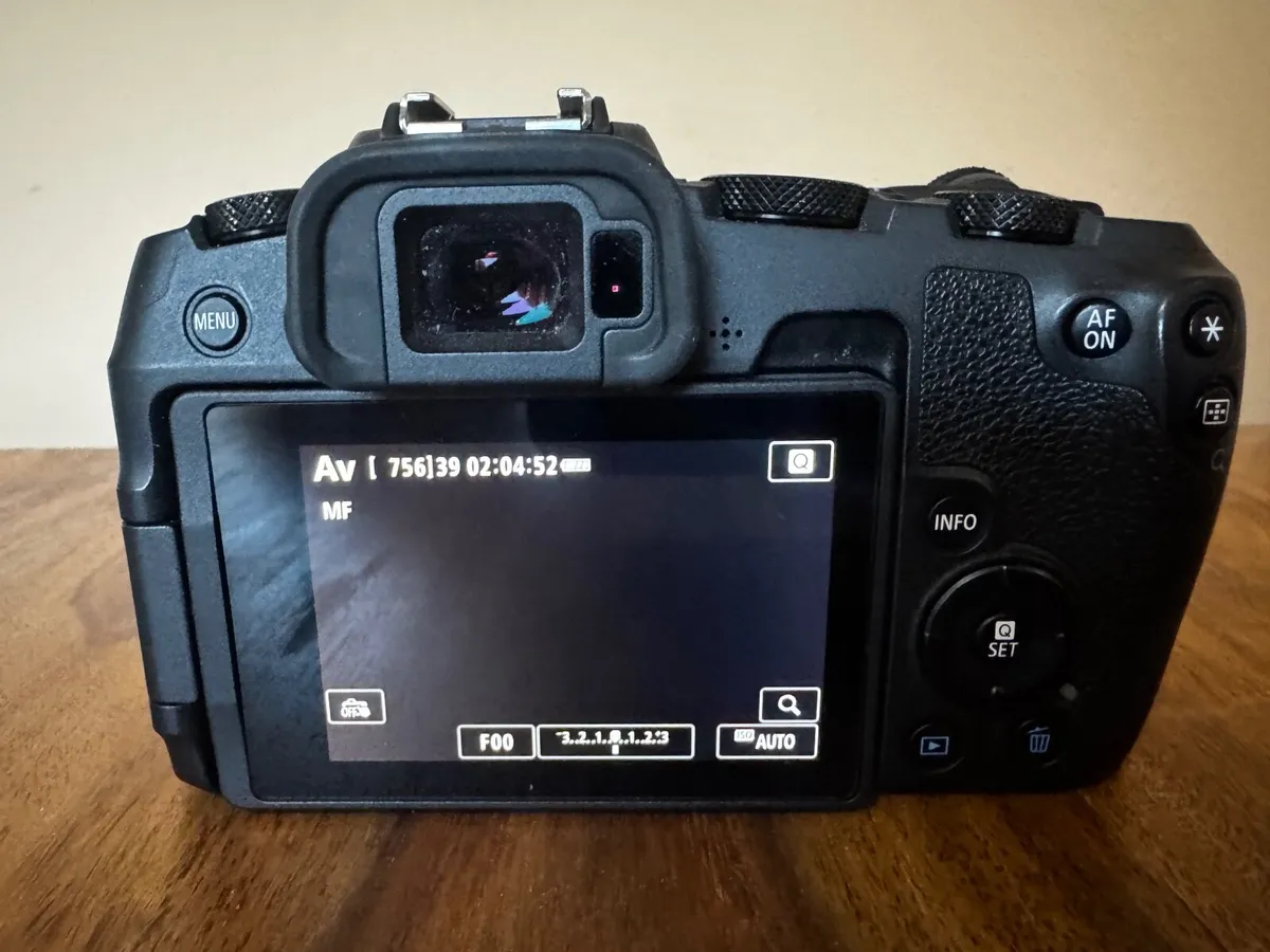Canon RP Mirrorless Camera - Image 2
