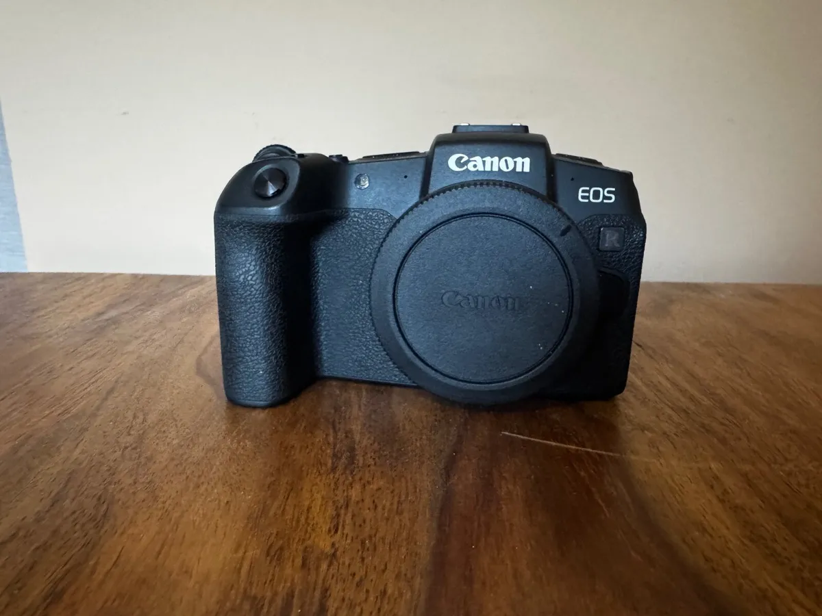 Canon RP Mirrorless Camera - Image 3