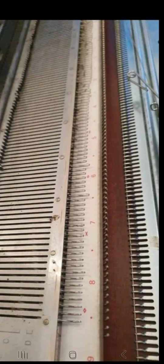 empisal knitmaster 60s unused model 326 +ribber - Image 3
