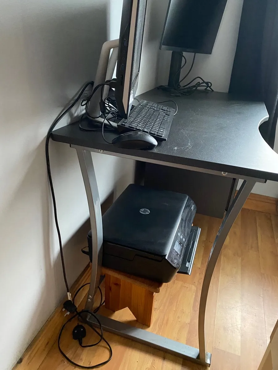 Desk with 2 drawers - Image 1