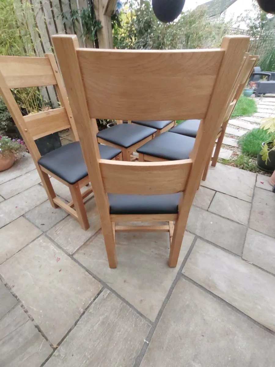 Kitchen dining table - Image 4