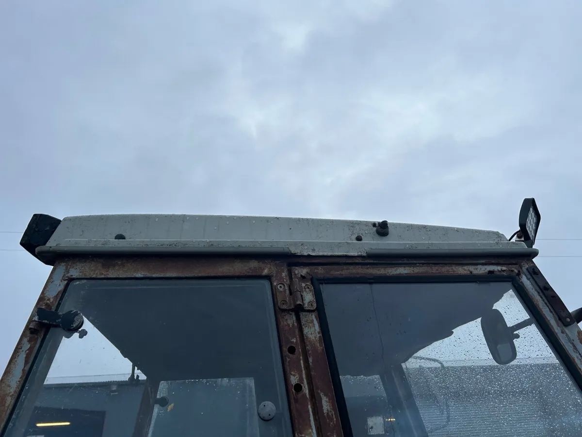 Massey Ferguson Roof Top C/W Sunroof - Image 2
