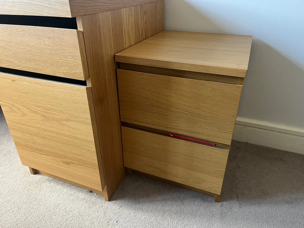 Desk - Image 2