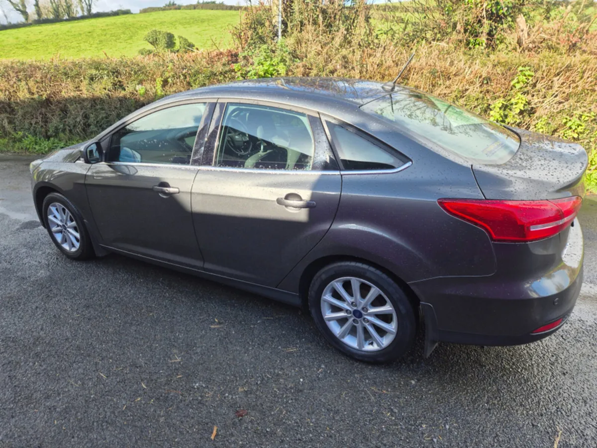 Ford Focus TITANIUM 1.5 TD 95PS 6SPEED 4DR - Image 3