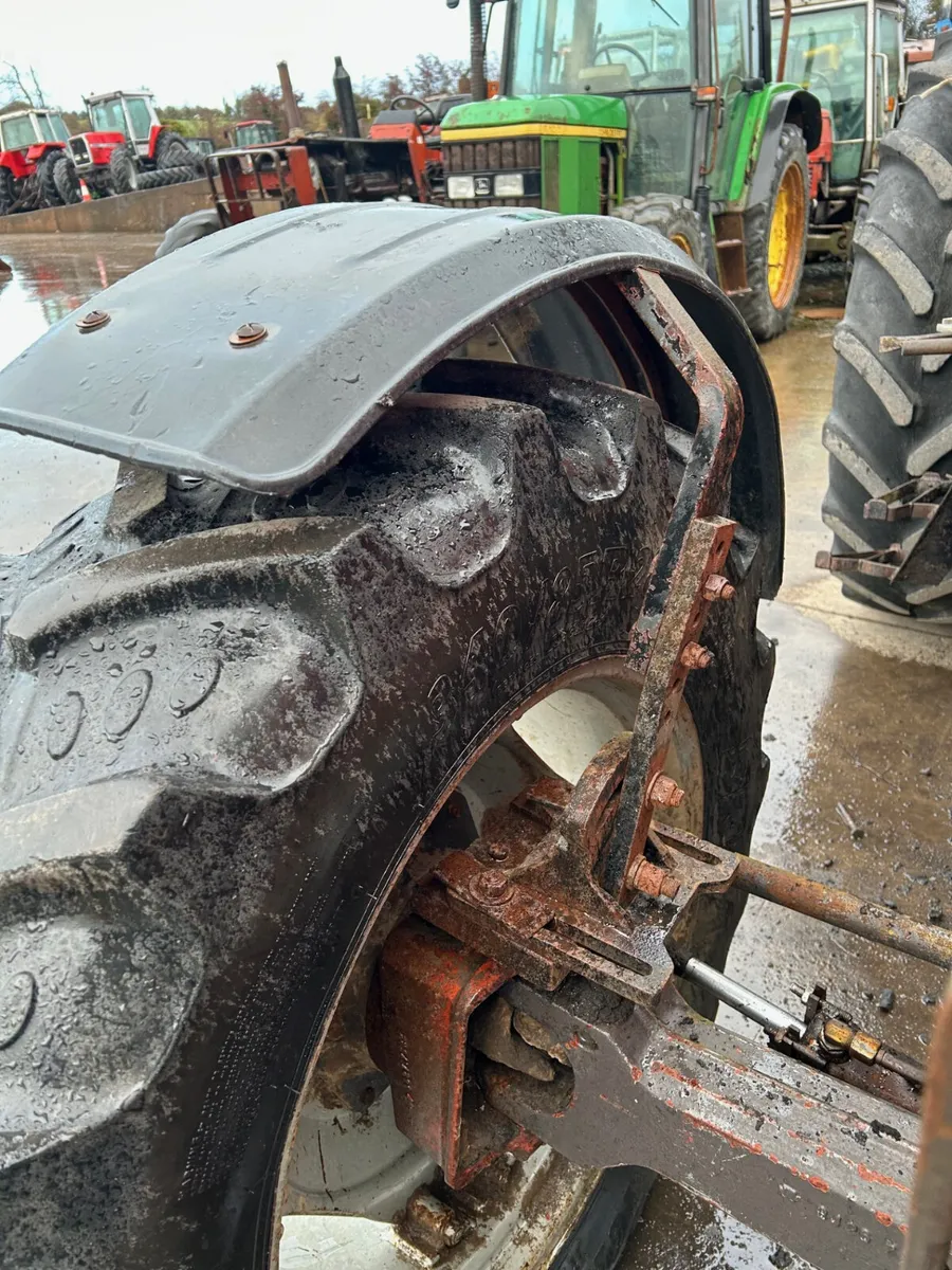 Original MF 300 Series Mudguards - Image 4