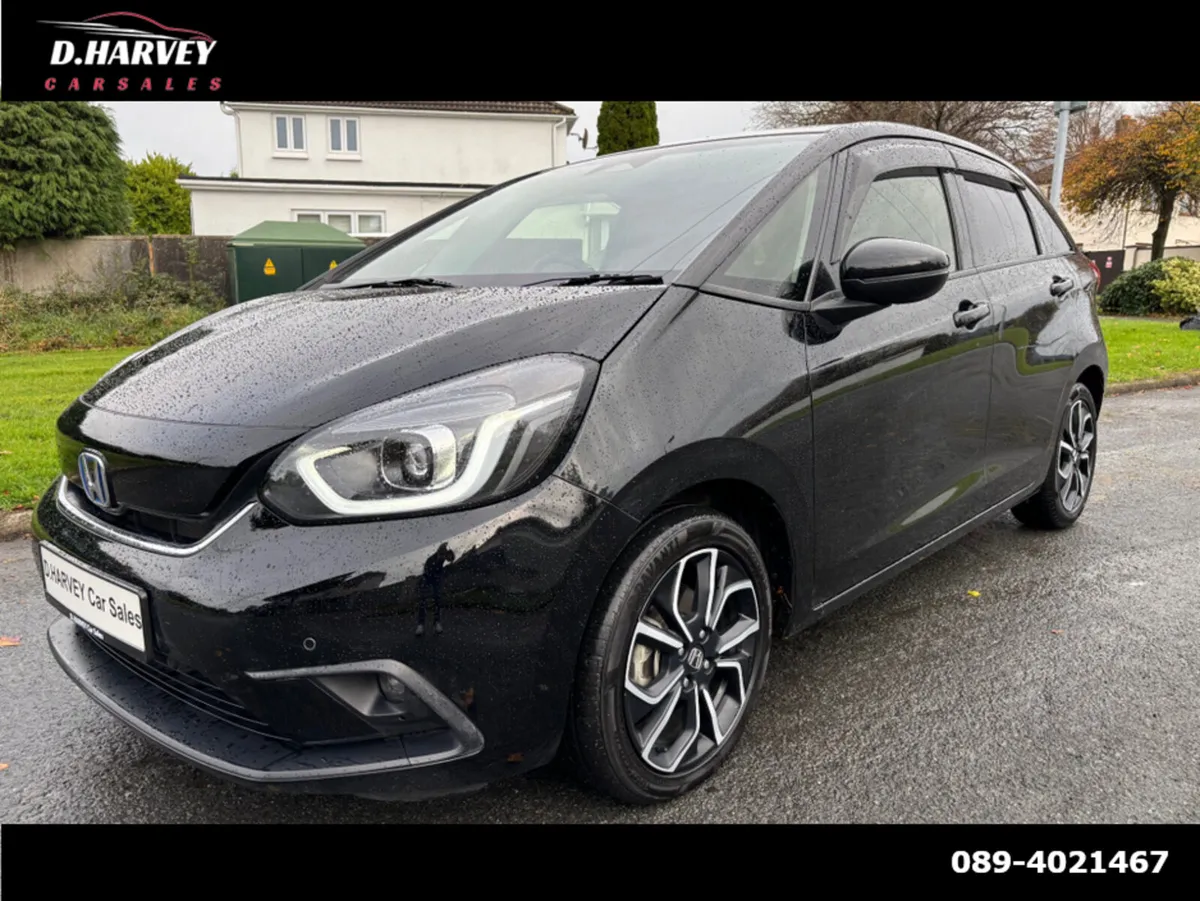 Honda Fit Jazz 1.4 Petrol/Hybrid Auto**Low Mileage - Image 4