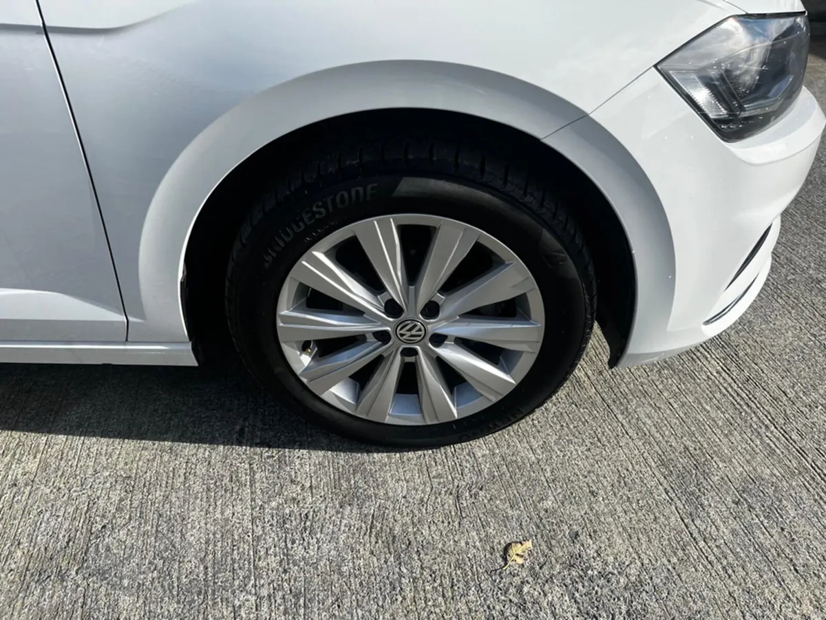 Volkswagen Polo Vw Polo 1.2 TSi  petrol auto   new - Image 3