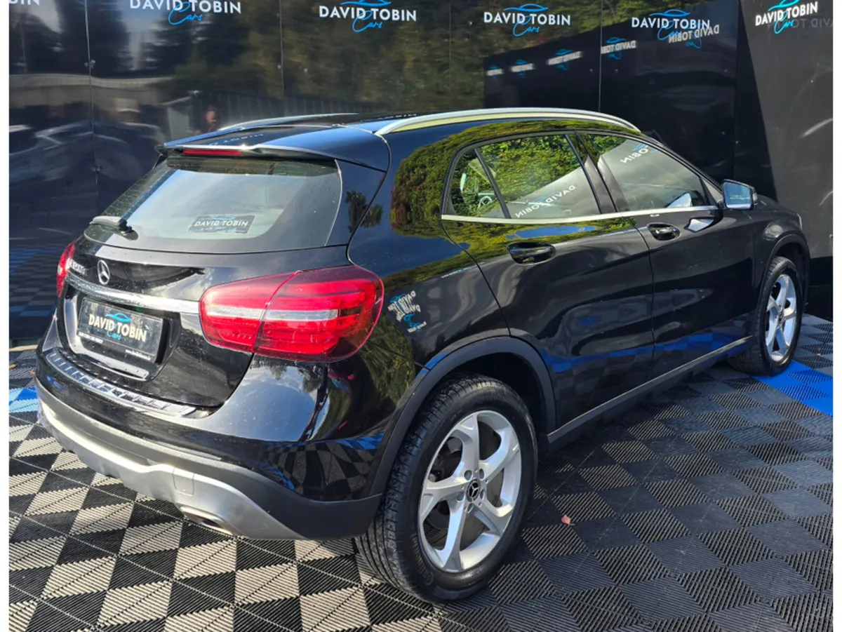 Mercedes-Benz GLA 200 2.1 DIESEL AUTO - Image 4