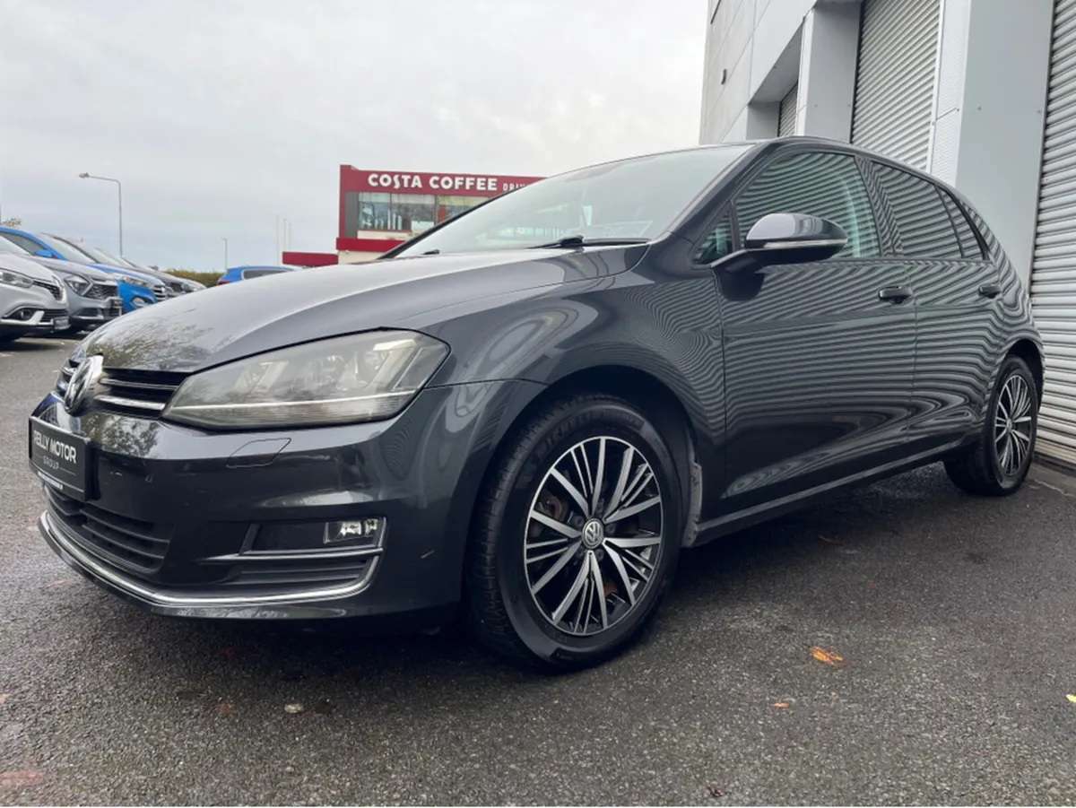 Volkswagen Golf 1.2 PETROL ALLSTAR AUTO **CLASS SP - Image 3