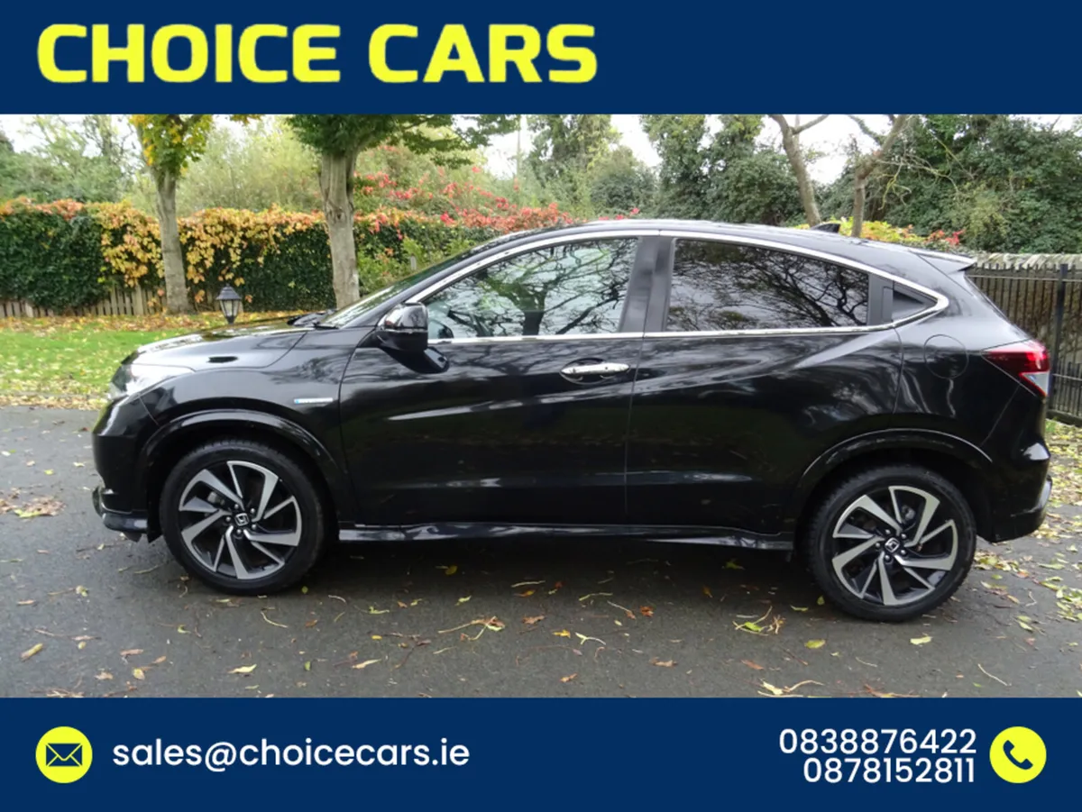 Honda Vezel 1.5 AUTO HYBRID RS SPEC - Image 3
