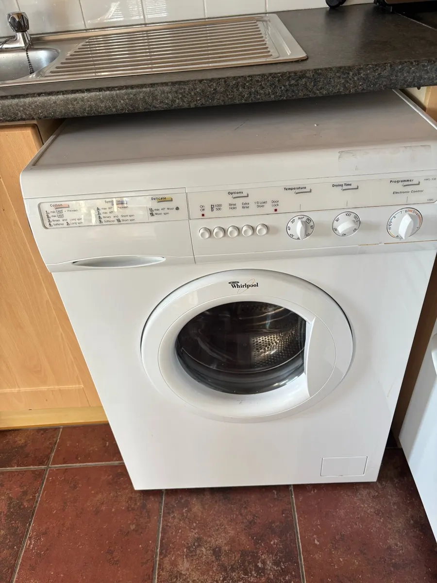 Washer/dryer - Image 1
