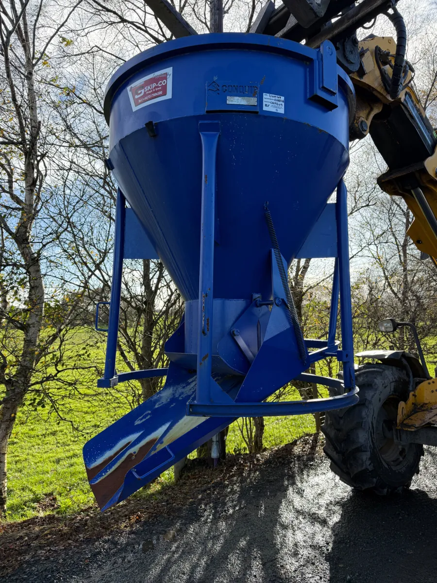 Concrete Skip - Image 1