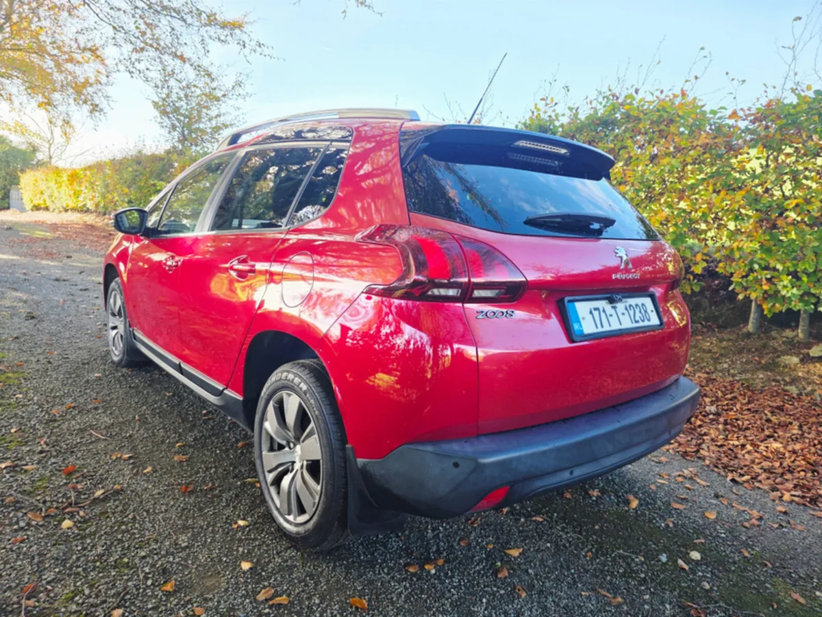 Peugeot 2008 ACTIVE 1.6 BLUE HDI 75 4DR - Image 3