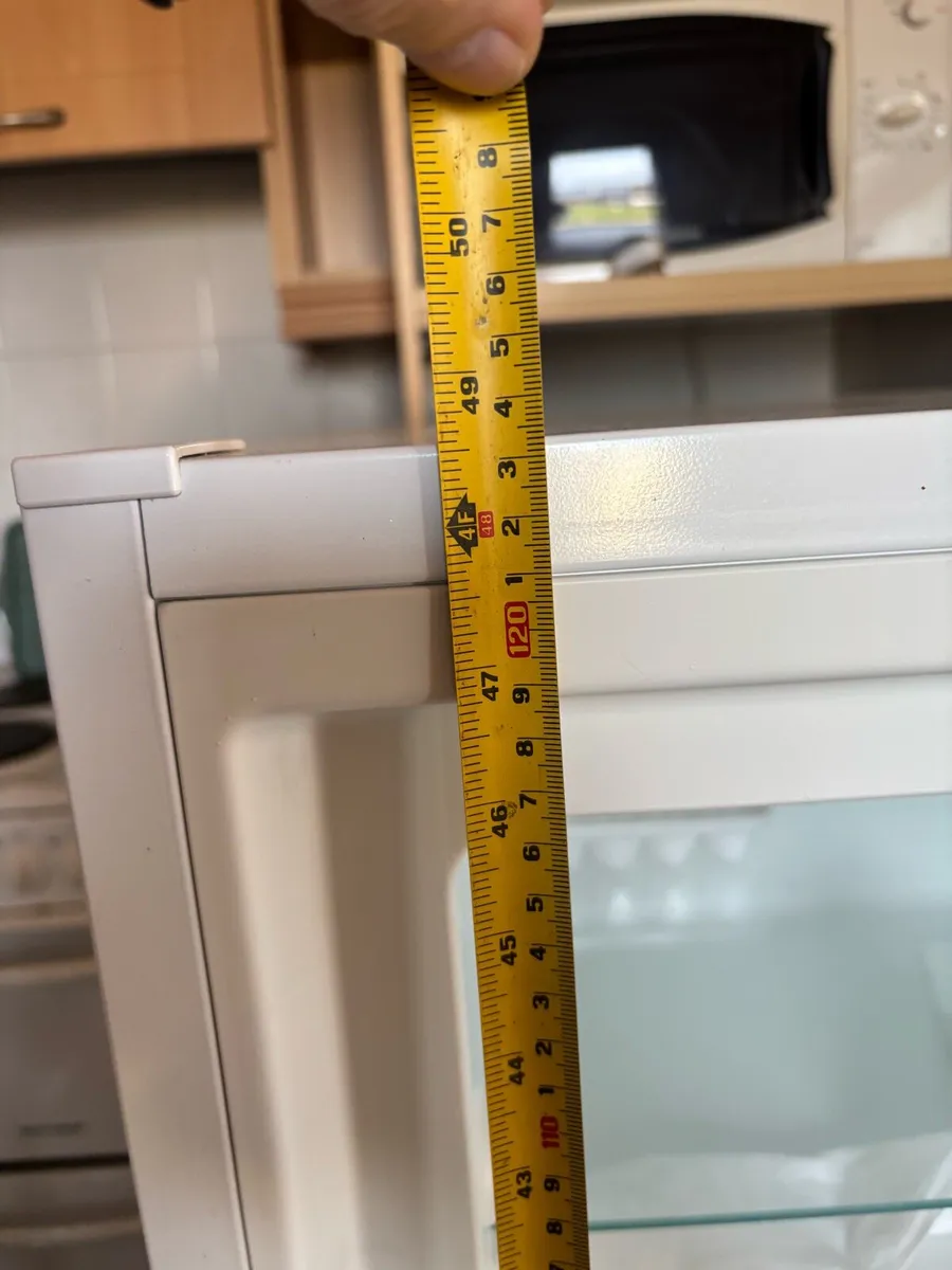 Fridge freezer - Image 4