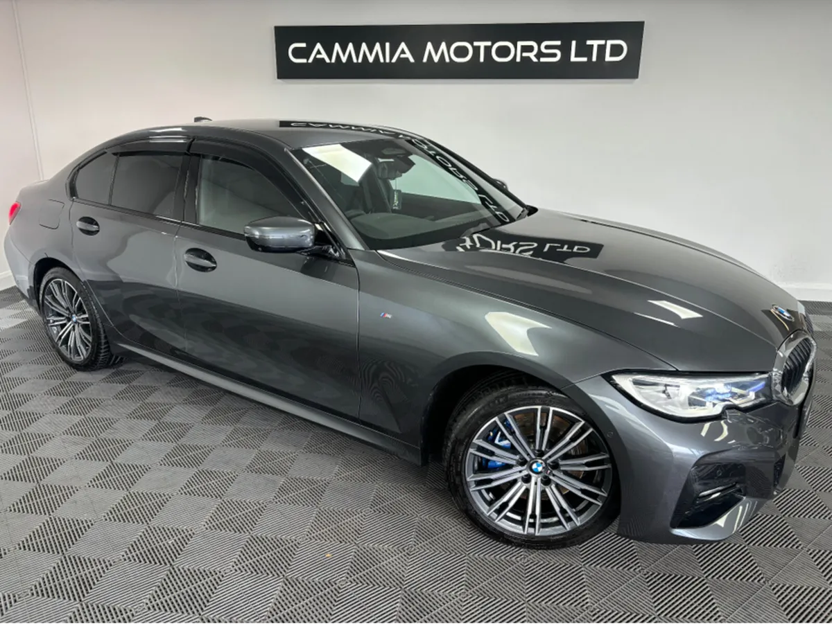 BMW 3-Series BMW 330E M-SPORT AUTO*ONLY 4,000 KILO - Image 1
