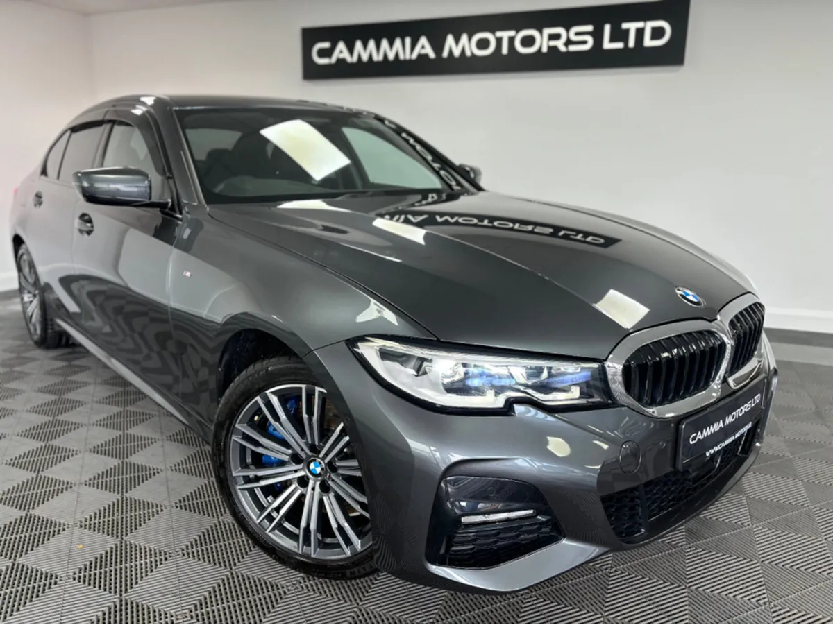 BMW 3-Series BMW 330E M-SPORT AUTO*ONLY 4,000 KILO - Image 3