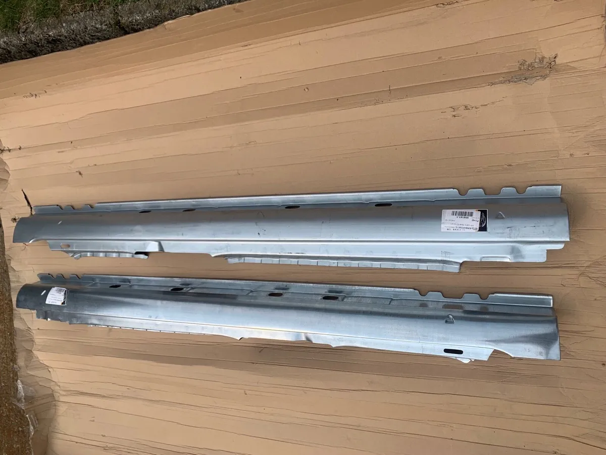 Mk4 golf 5 door replacement sills - Image 2