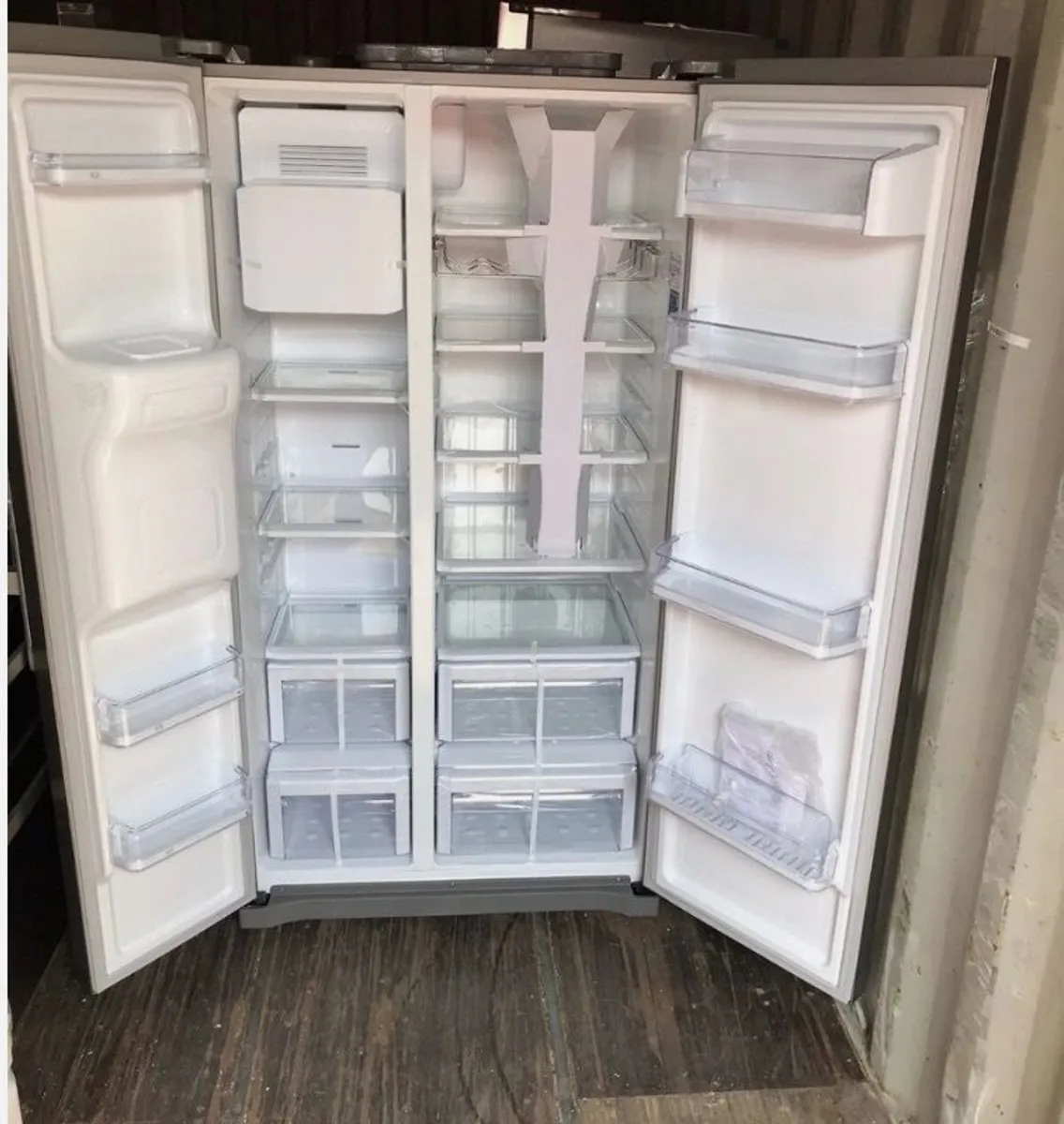 Samsung rs50n3513sa American Freestanding Fridge Freezer - Silver - Image 2