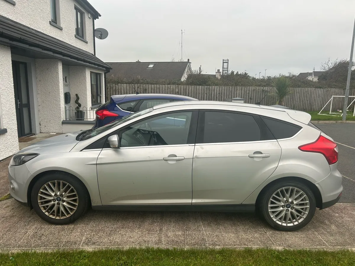2012 Ford Focus - Image 2