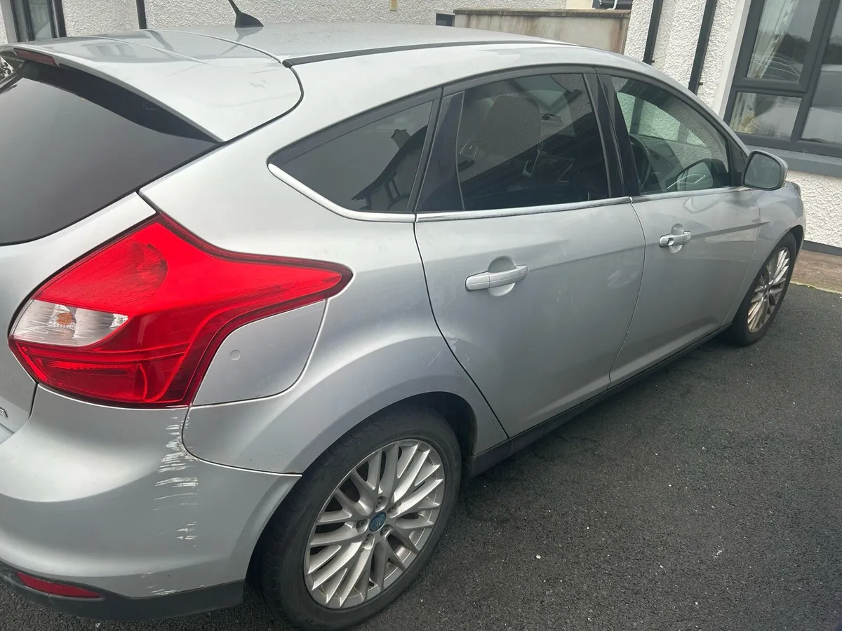 2012 Ford Focus - Image 4
