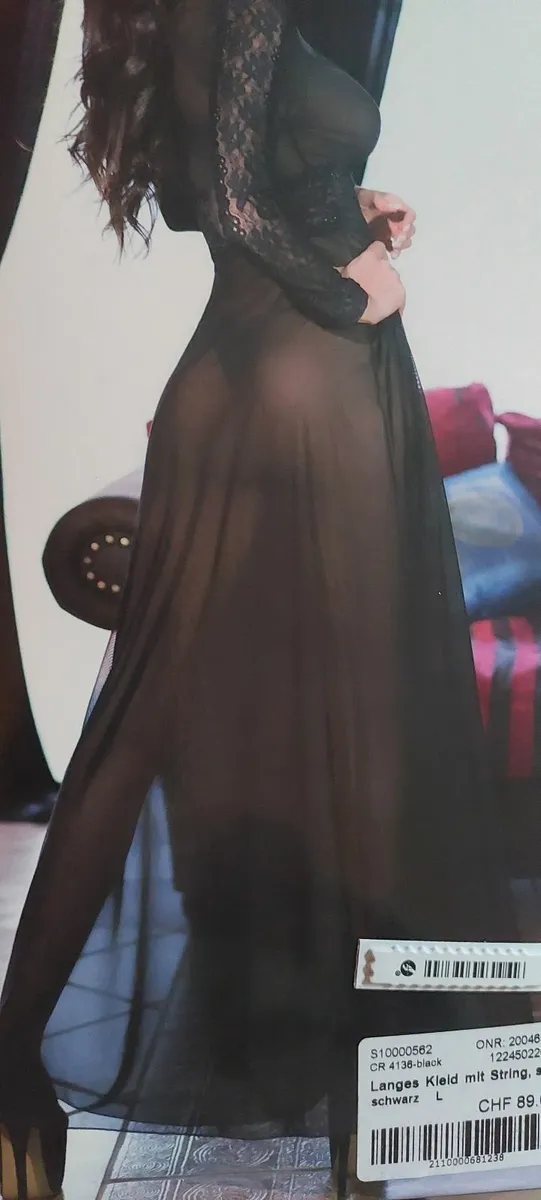Lingerie (don't look if its offending you) - Image 1