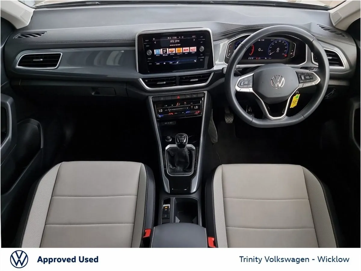 Volkswagen T-Roc Style 1.0 TSI 110BHP Stunning SU - Image 2