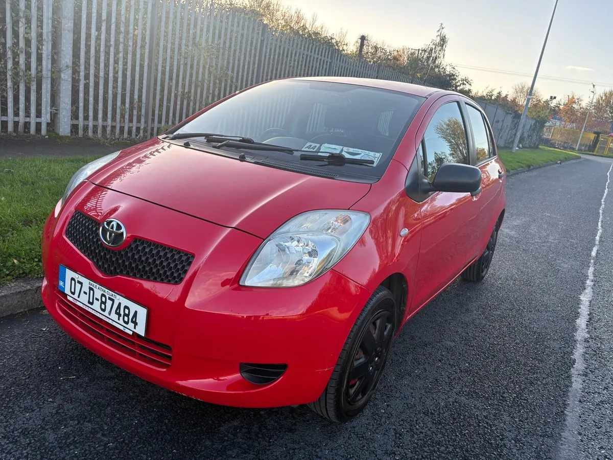 Toyota Yaris brand new nct, tax and low km - Image 3