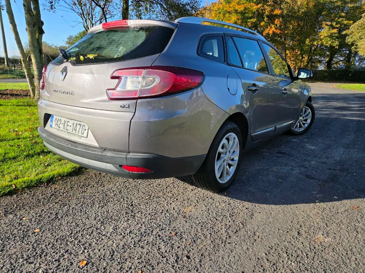 Renault Megane estate 142. diesel - Image 2