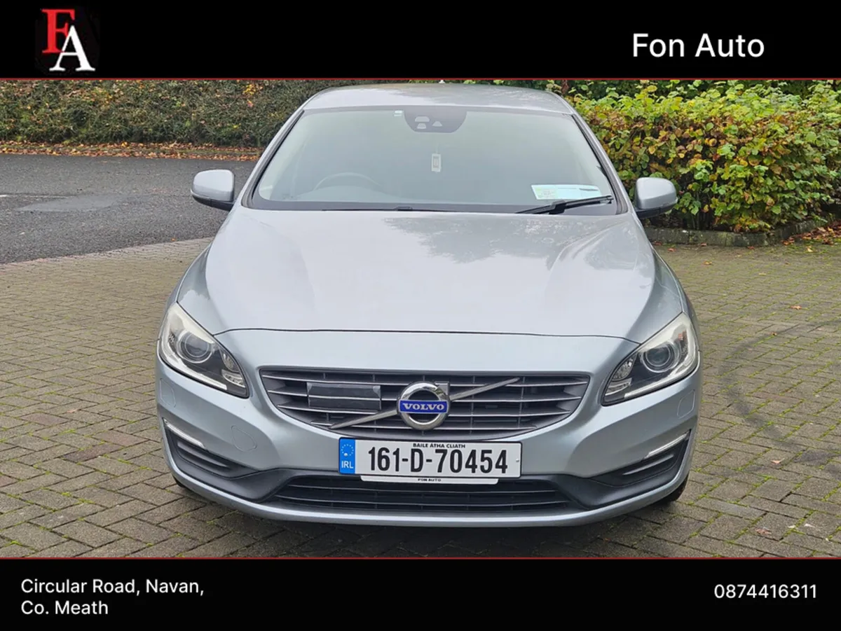 Volvo V60 D4 2.0 DIESEL AUTOMATIC 180BHP  LUXURY M - Image 2