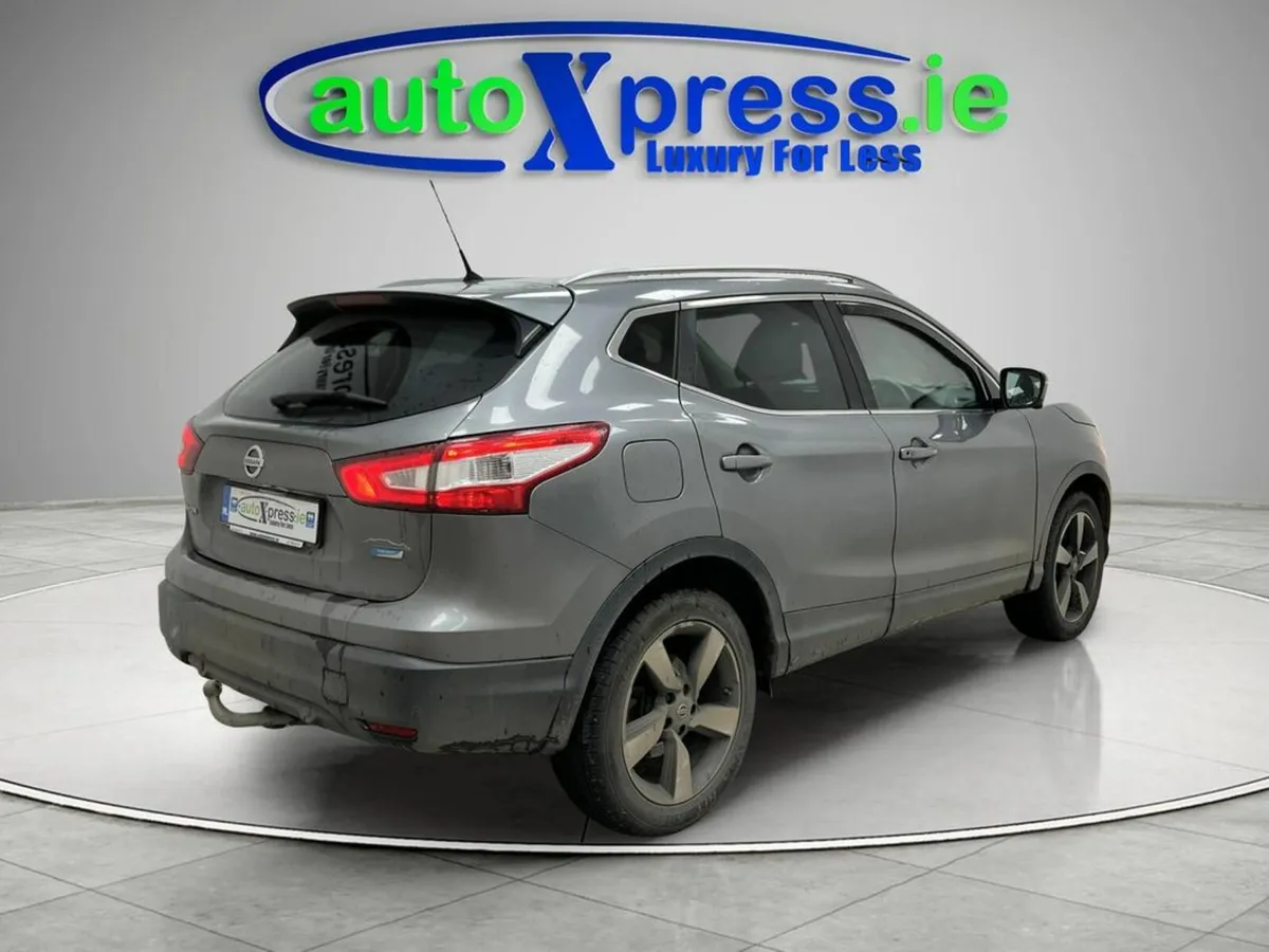 Nissan Qashqai 1.5 DCI Sunroof - Image 4