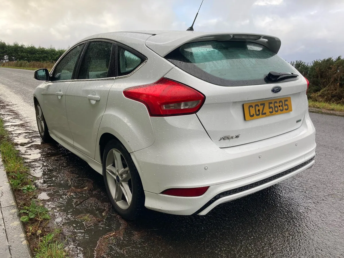 2016 Ford Focus Zetec S - Image 4