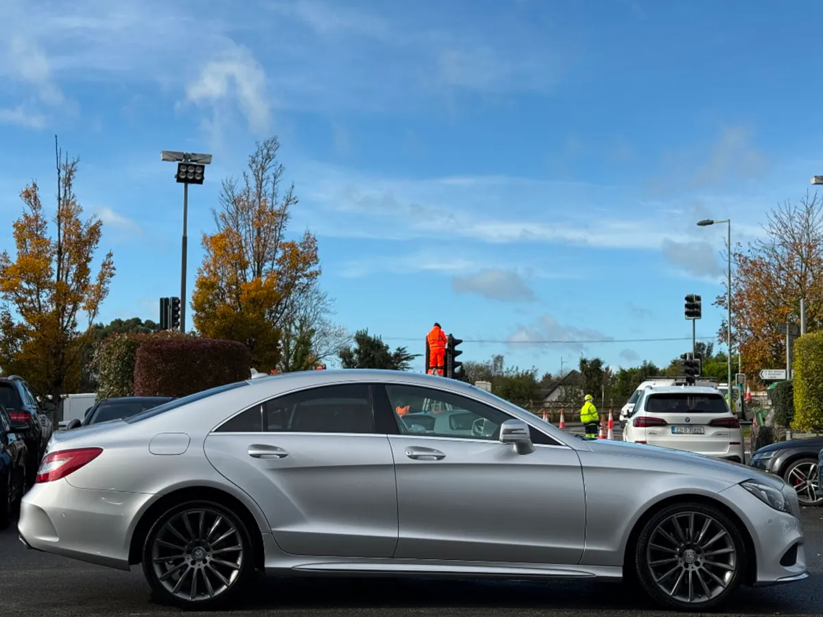 Mercedes-Benz CLS CLS 220 D AMG *LOW KMS* - Image 4