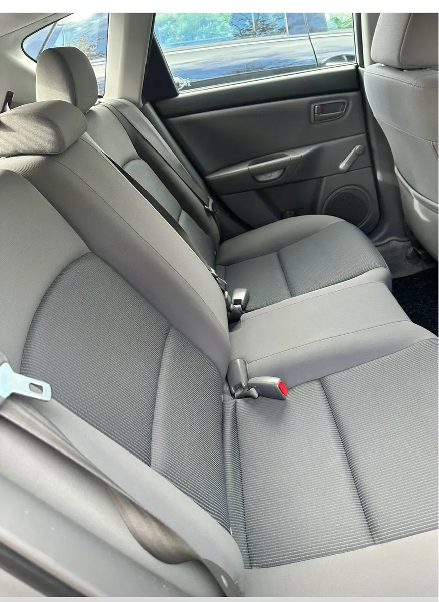 Mazda 3 - Image 1