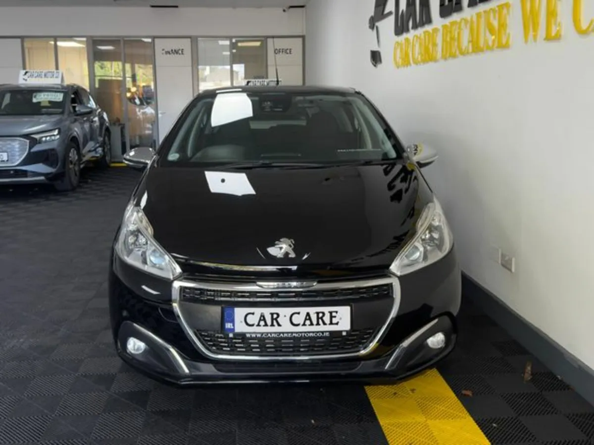 Peugeot 208 2017 208 Automatic Ony 41000Km - Image 3