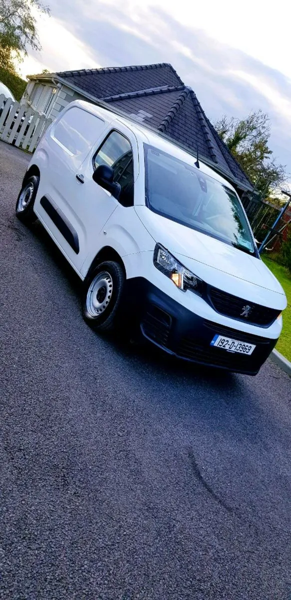 Peugeot partner 1.6hdi Lovely clean van - Image 1